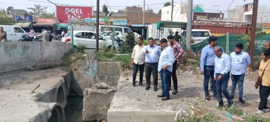 ड्रीम सिटी कालोनी क्षेत्र के नाले की रिटेनिंग वाॅल धंसने पर सुरक्षा की दृष्टि से बेरिकेटिंग करने के दिये निर्देश